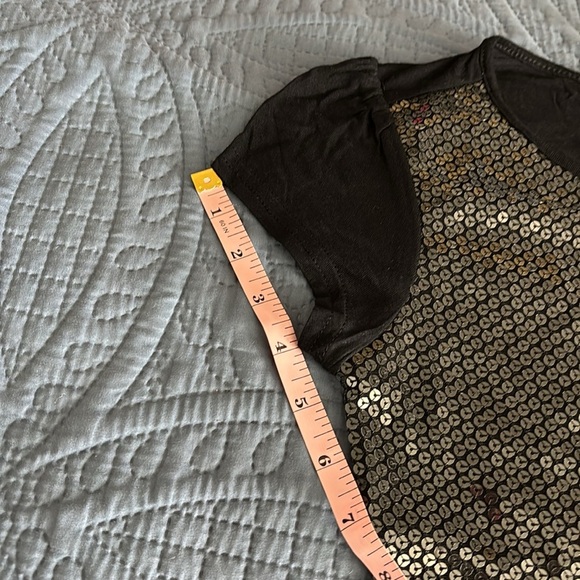 Girl’s Candie’s black sequined top Size Large NWOT - Picture 9 of 10